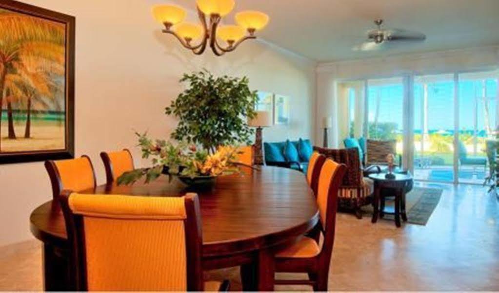The Tuscany On Grace Bay Exterior photo